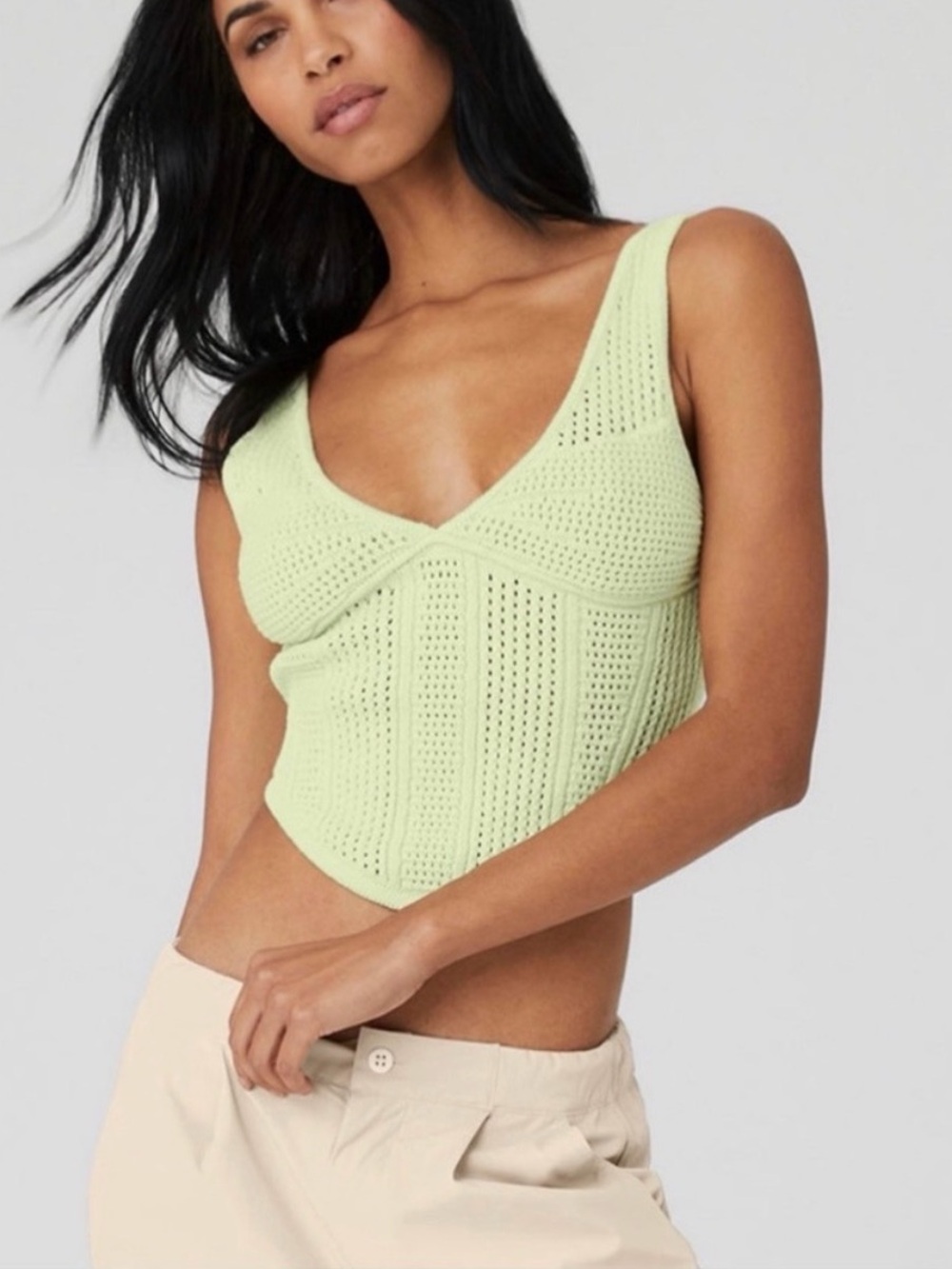 Alo Yoga Chase the Sun Knit V-Neck cropped Tank Top in Light Green tea